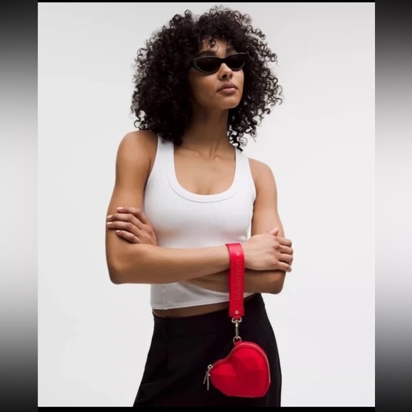 Lululemon Oxford Red Heart Wristlet - Picture 2 of 6